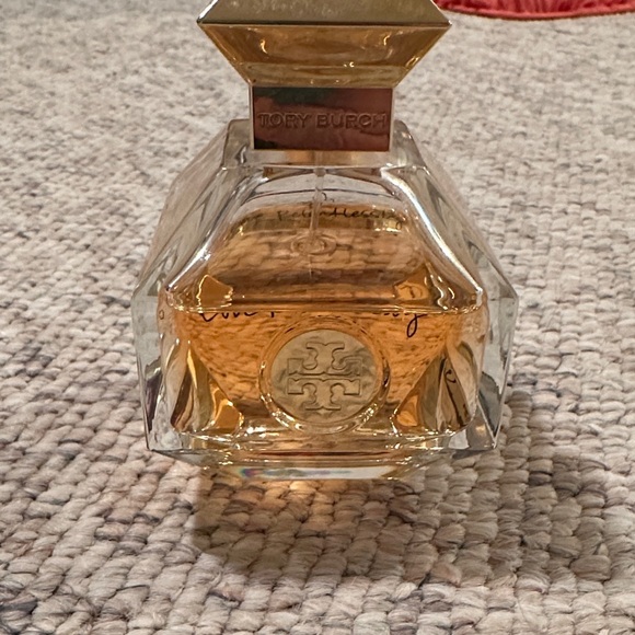 Tory Burch 3/4 filled Love Relentlessly Gold Bottle hard to find - Picture 2 of 5